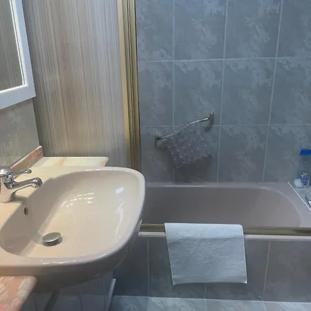 Centrico, Primera Linea De Playa Y Piscina Ларедо